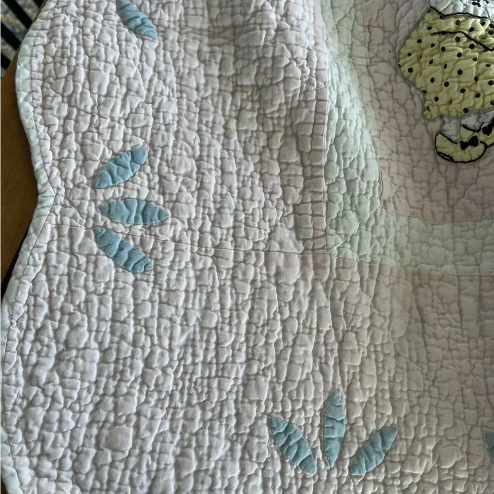 Judi Boisson Bunny Rabbit Floral Embroidery Baby Quilt American Country Vintage